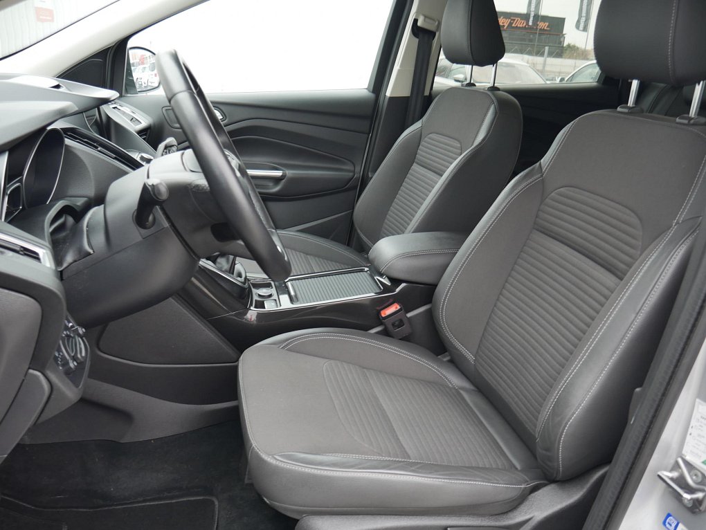 Ford Kuga 1.5 EB Titanium