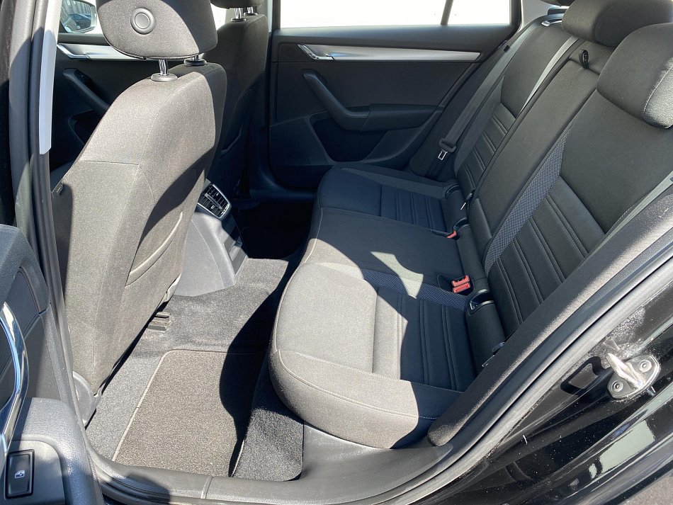 Škoda Octavia III 1.4 TSi Ambition