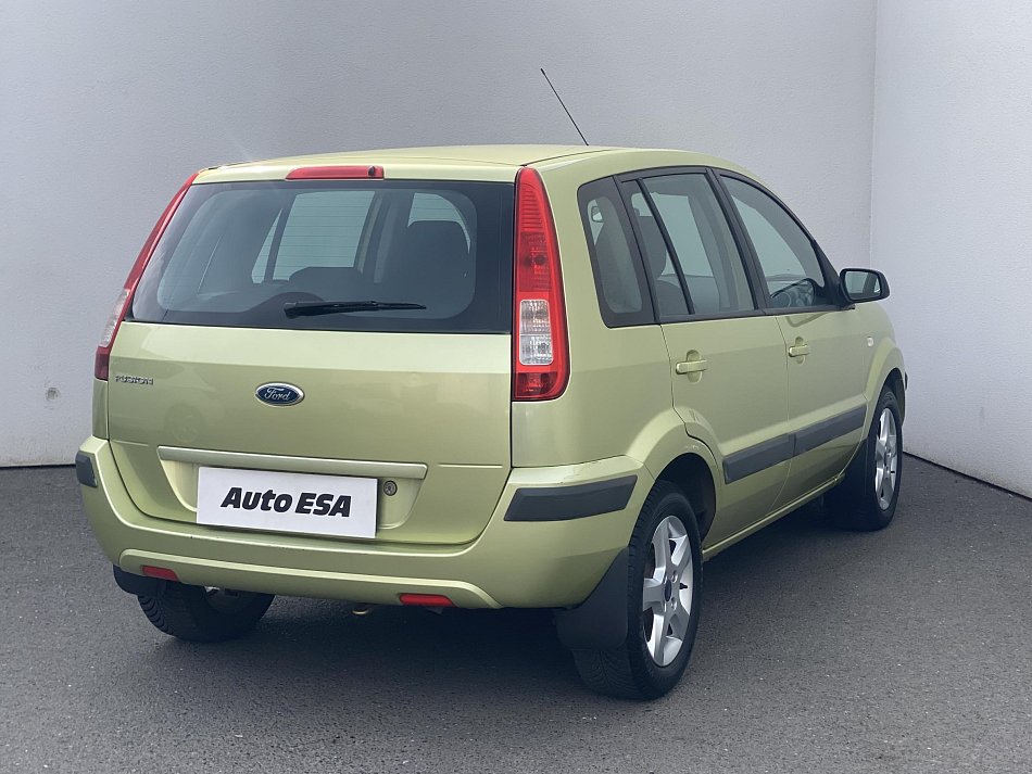 Ford Fusion 1.4i 