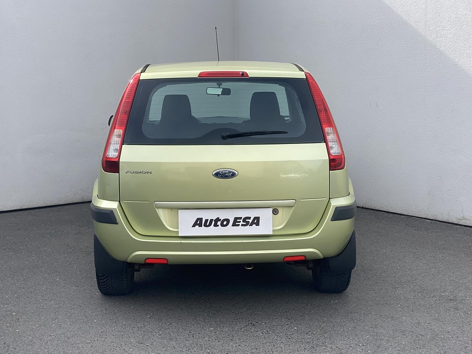Ford Fusion 1.4i 