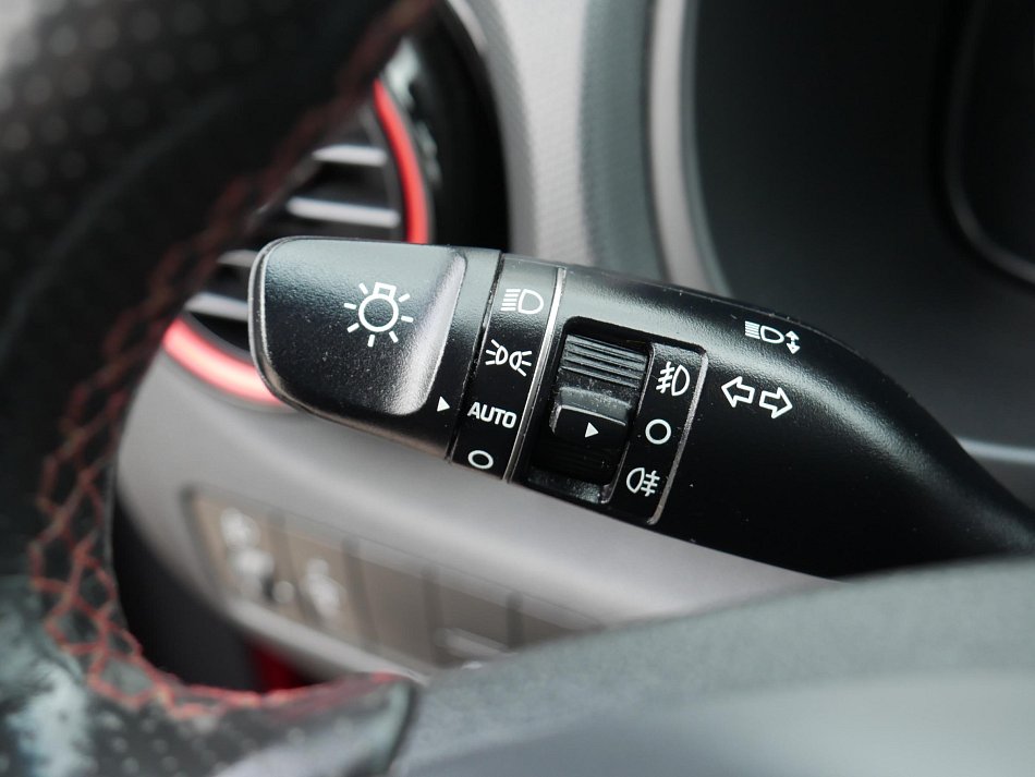 Hyundai Kona 1.6 CRDi 