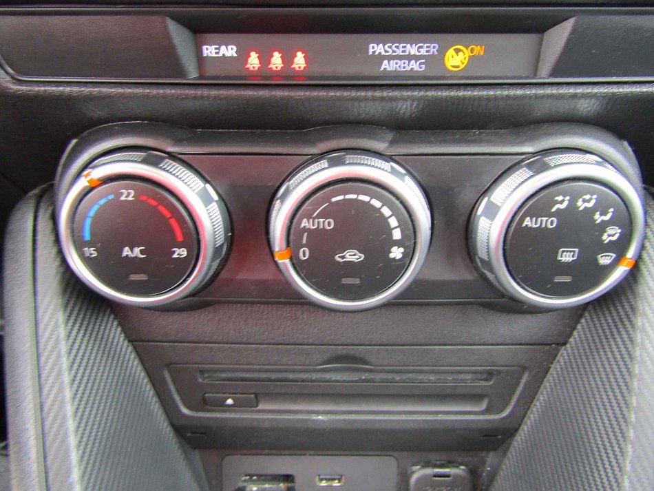 Mazda CX-3 2.0 i 