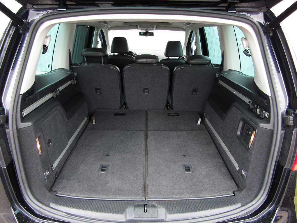 Volkswagen Sharan 2.0 TDi Highline