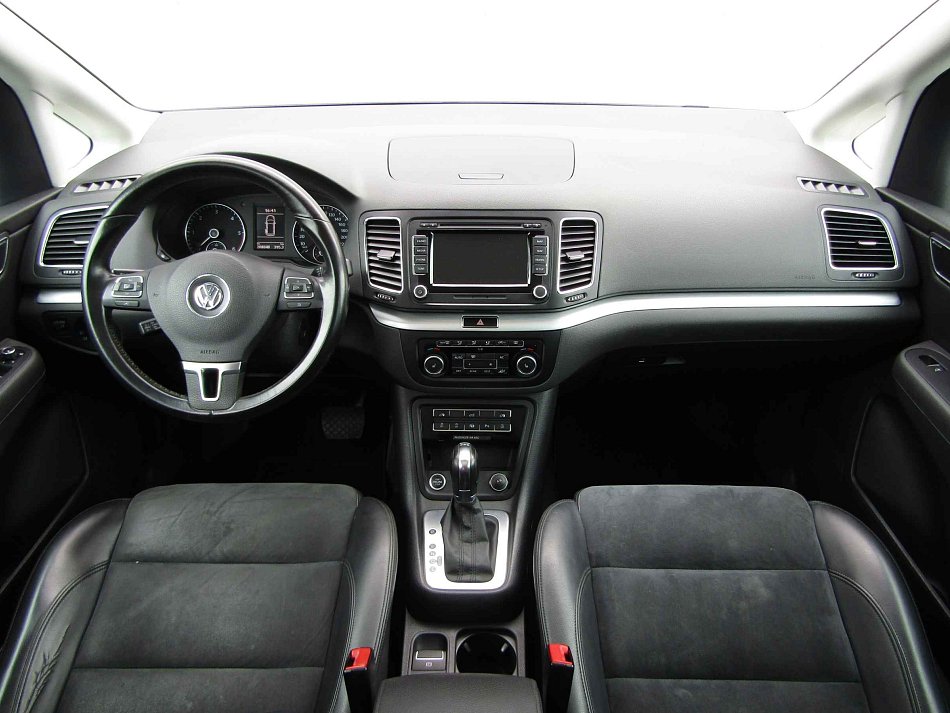 Volkswagen Sharan 2.0 TDi Highline