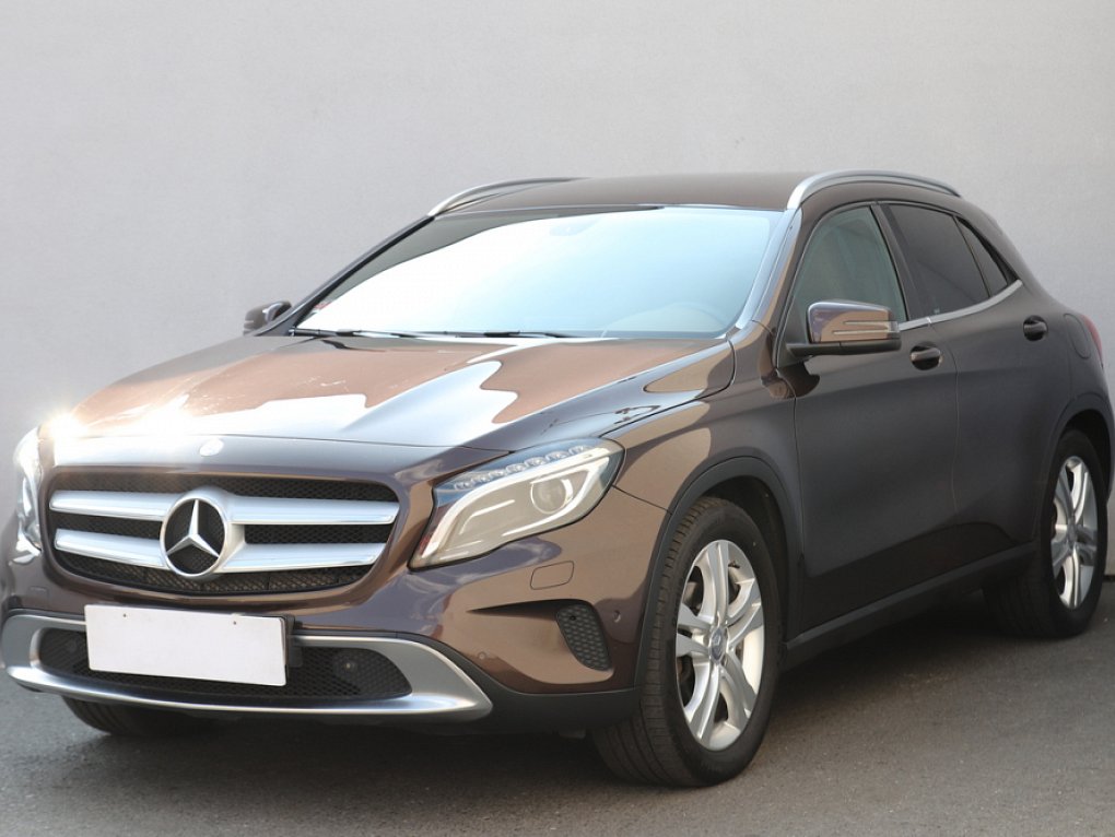 Mercedes-Benz GLA 2.2CDi 