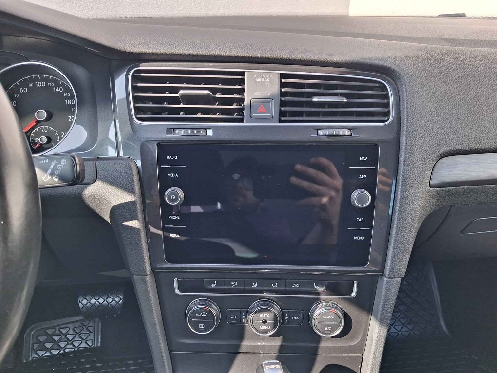 Volkswagen Golf 1.6 TDi Comfortline