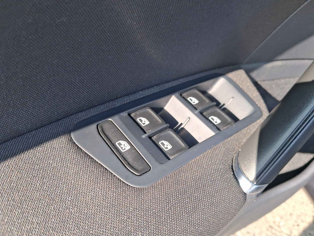 Volkswagen Golf 1.6 TDi Comfortline