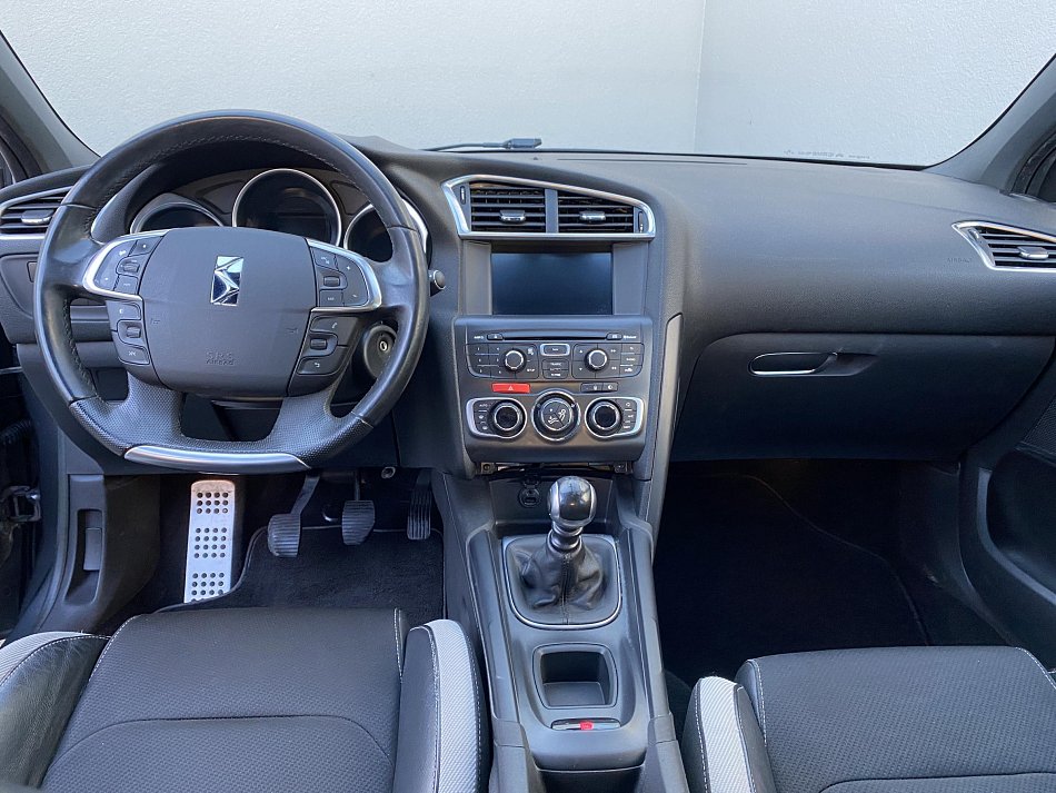 Citroën DS4 2.0 HDi 