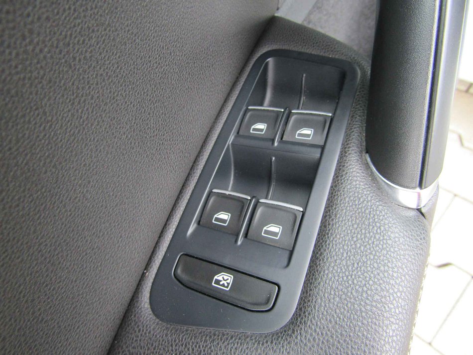 Volkswagen Golf 2.0TSi R 4x4