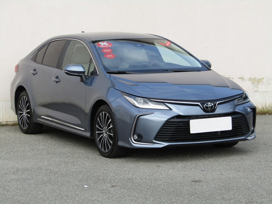 Toyota Corolla 1.5. 