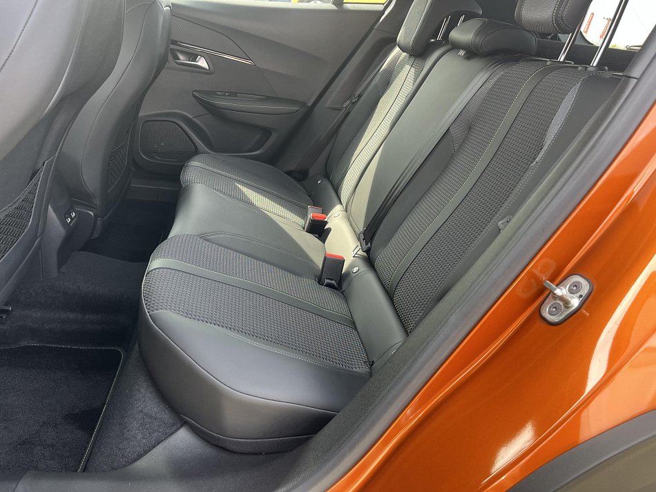 Peugeot 2008 1.2 PT GT Line