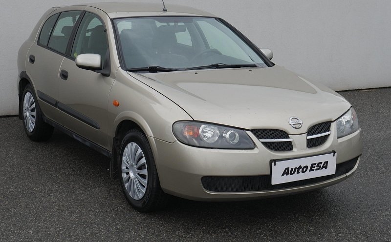 Nissan Almera 1.5 16V 