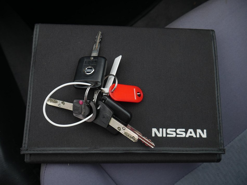 Nissan Almera 1.5 16V 