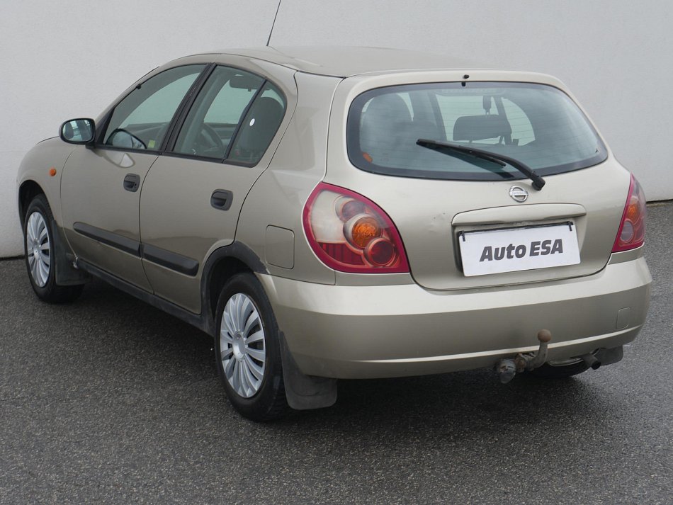 Nissan Almera 1.5 16V 