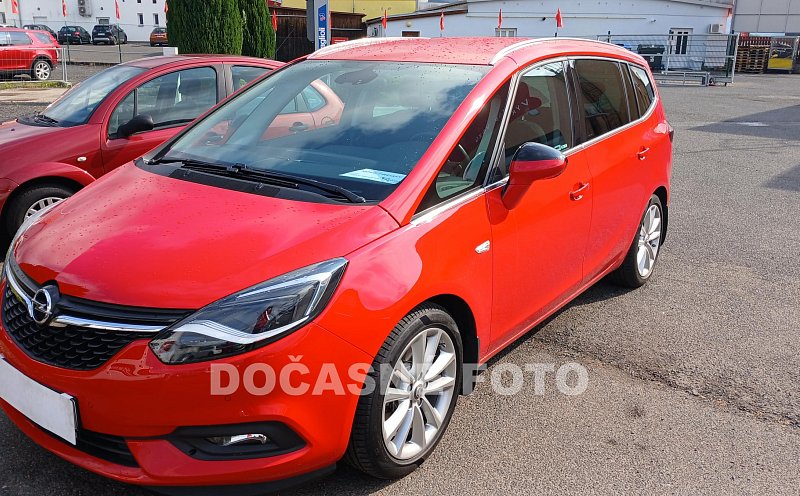 Opel Zafira 2.0  Tourer