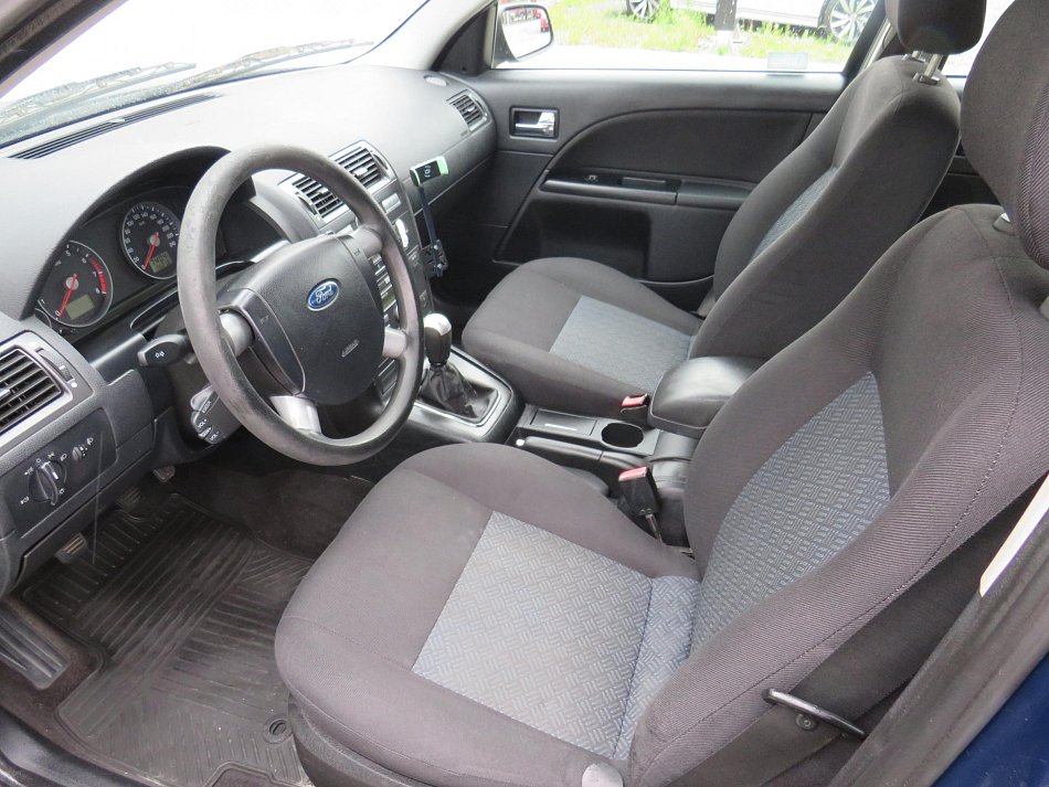 Ford Mondeo 1.8i 