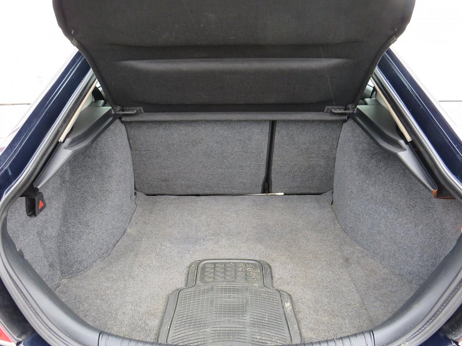 Ford Mondeo 1.8i 