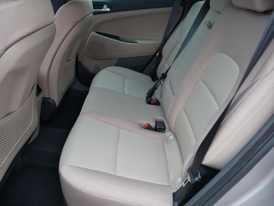 Hyundai Tucson 1.7 CRDi 