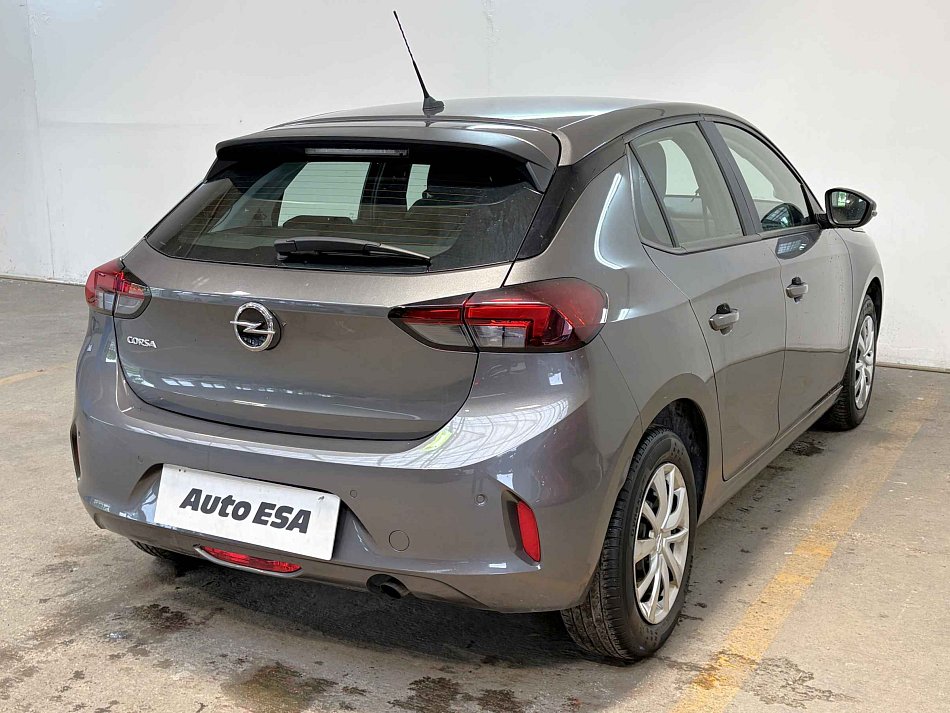 Opel Corsa 1.2i 