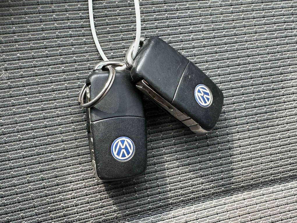 Volkswagen Golf 1.4 MPI 