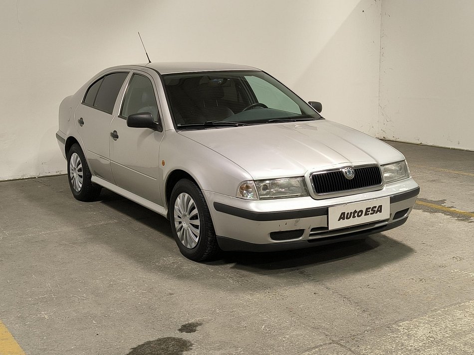 Škoda Octavia 1.6i 