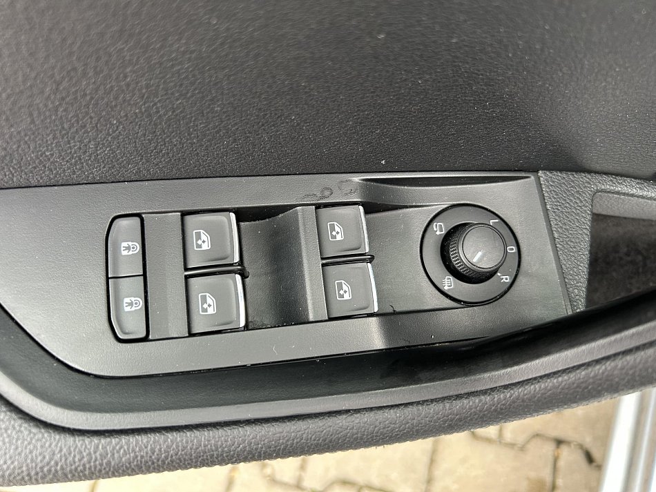 Škoda Superb III 2.0 TDi L&K