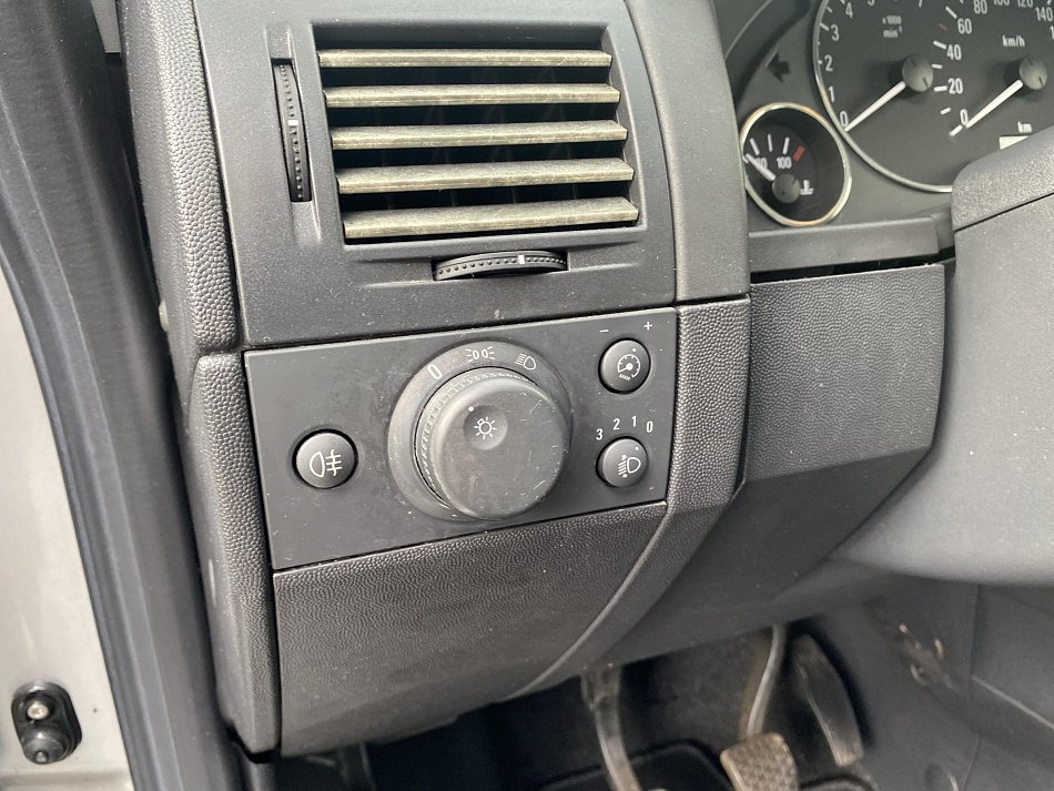 Opel Meriva 1.6i Edition