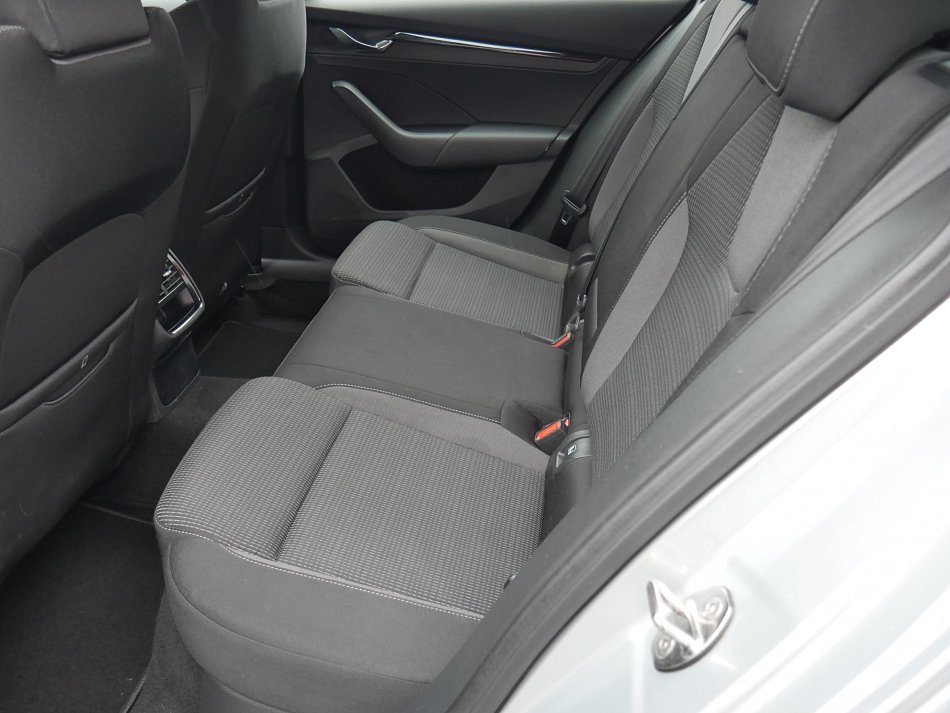 Škoda Octavia IV 2.0 TDI Ambition