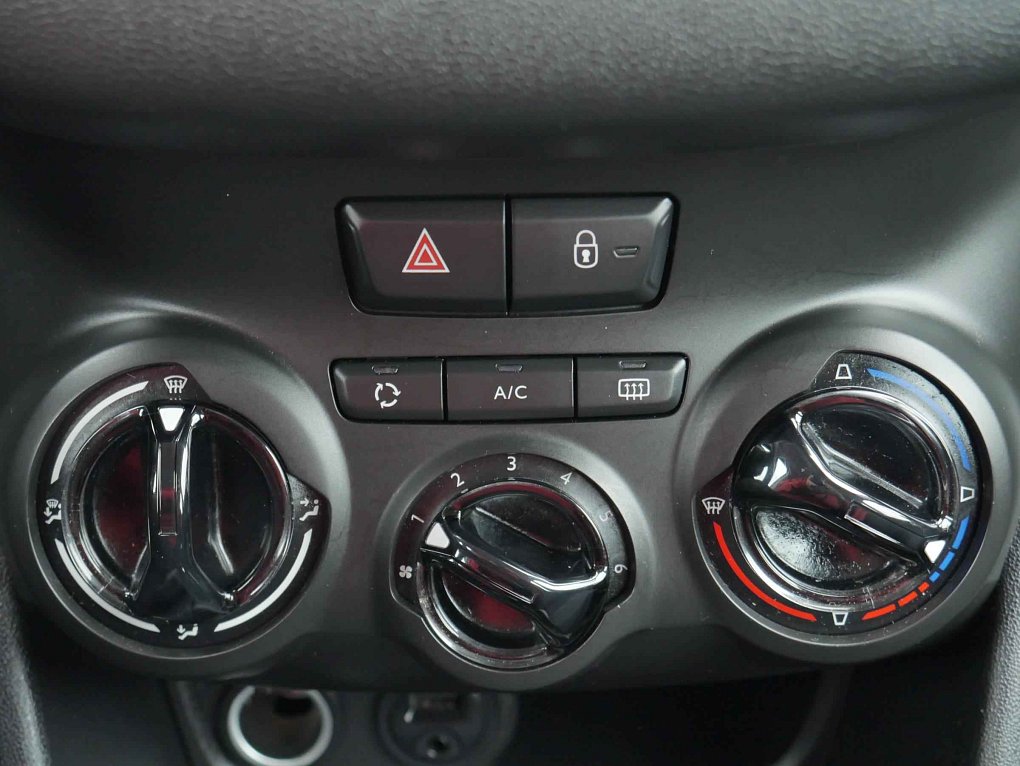 Peugeot 208 1.2 PT 