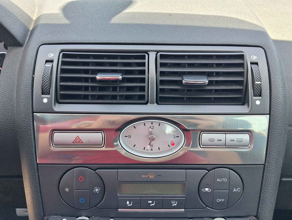 Ford Mondeo 2.2TDCi 