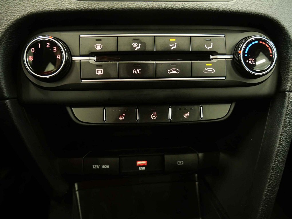 Kia Ceed 1.5T-GDi 