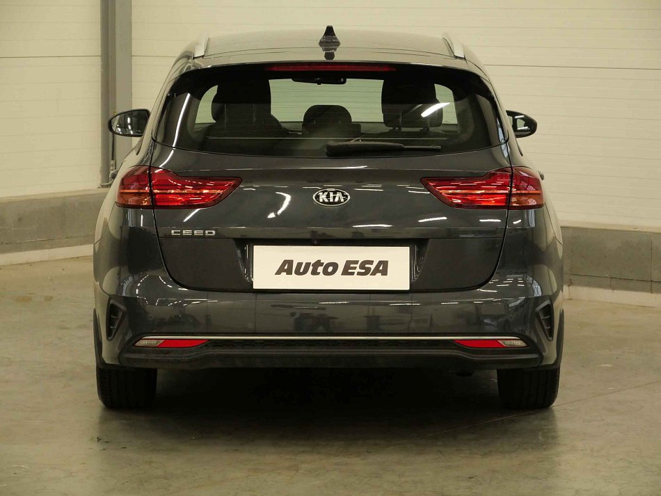 Kia Ceed 1.5T-GDi 