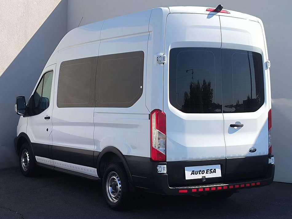Ford Transit 2.2TDCi  L2H3 9míst
