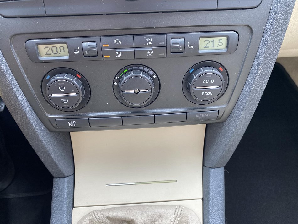 Škoda Octavia II 1.9 TDi Elegance