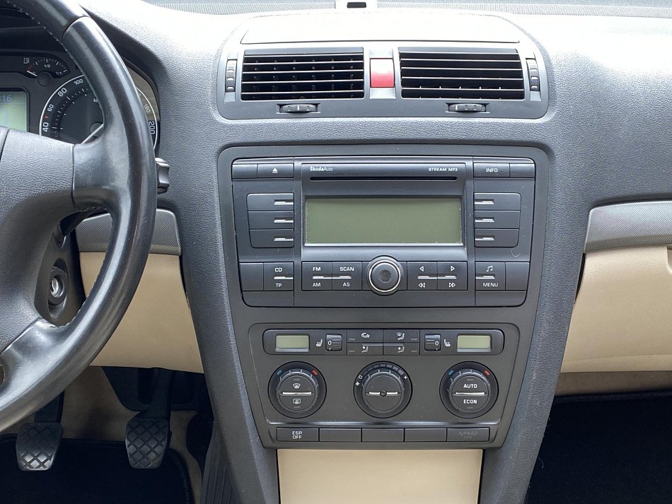 Škoda Octavia II 1.9 TDi Elegance