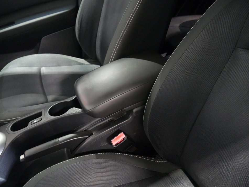 Nissan Qashqai 2.0i Acenta