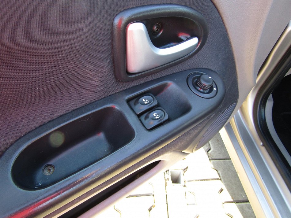 Renault Thalia 1.2 i Privilege