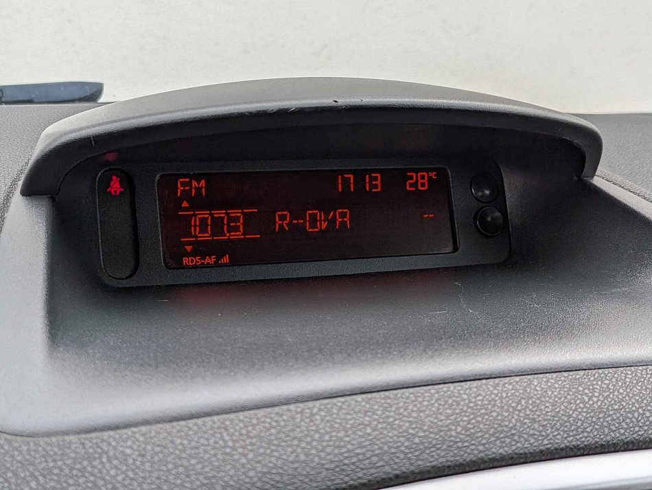 Renault Clio 1.2i 