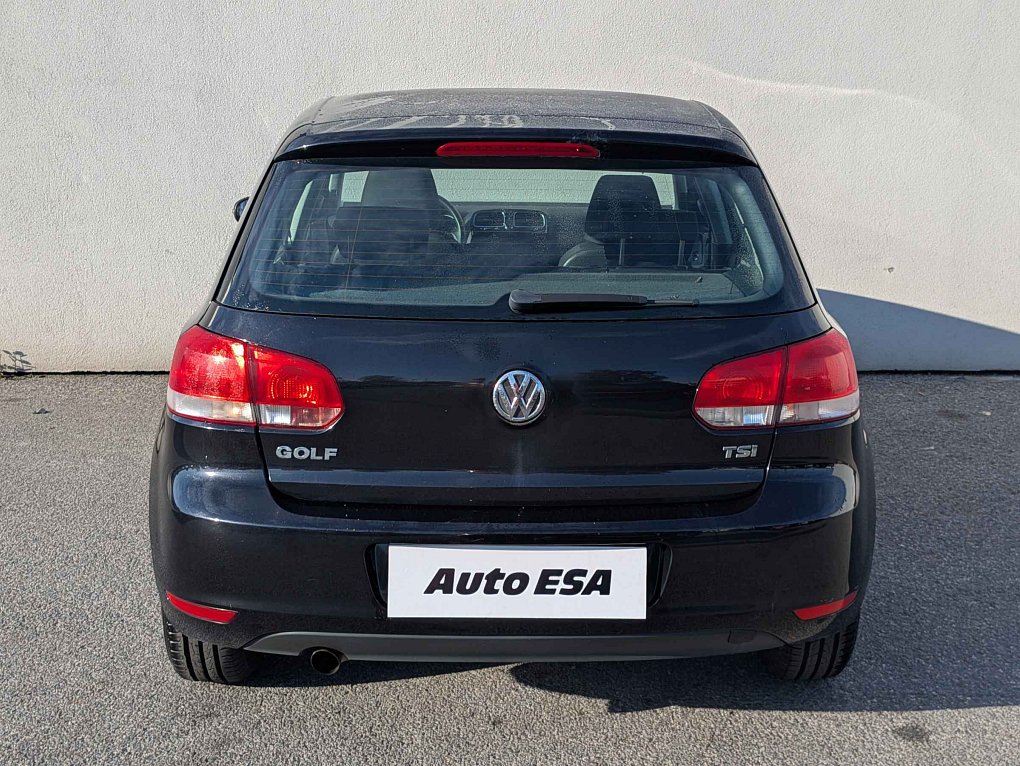 Volkswagen Golf 1.2 TSi 
