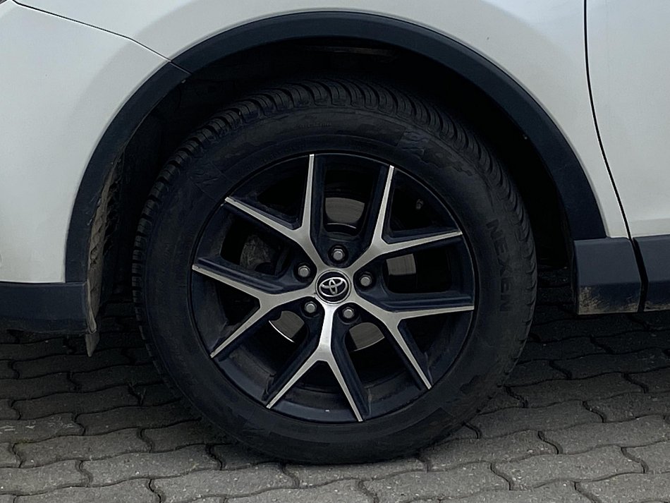 Toyota RAV4 2.0VVT-i  4x4