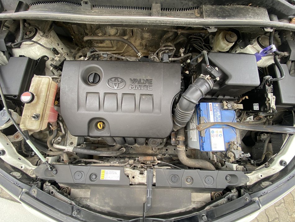 Toyota RAV4 2.0VVT-i  4x4