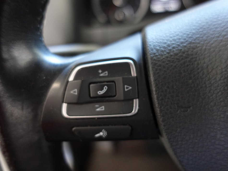 Volkswagen Tiguan 1.4TSi 