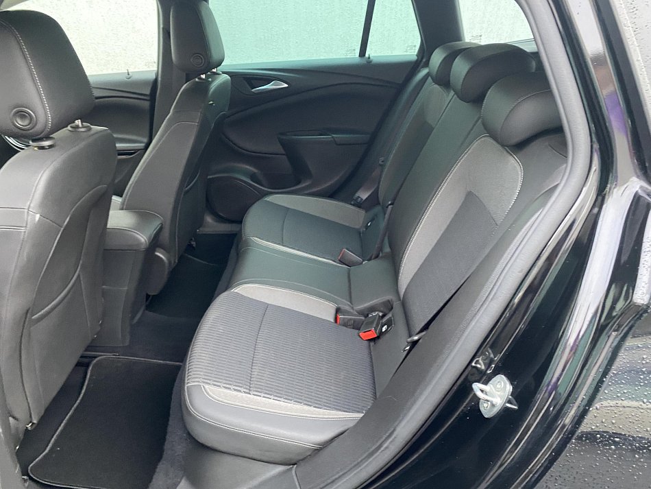 Opel Astra 1.4 T 