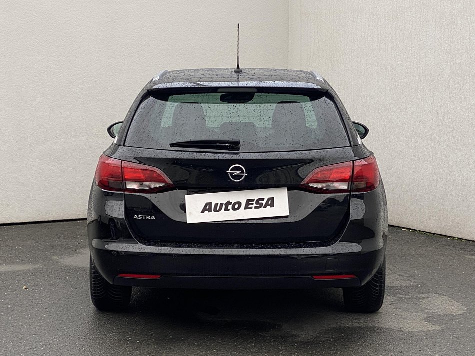 Opel Astra 1.4 T 