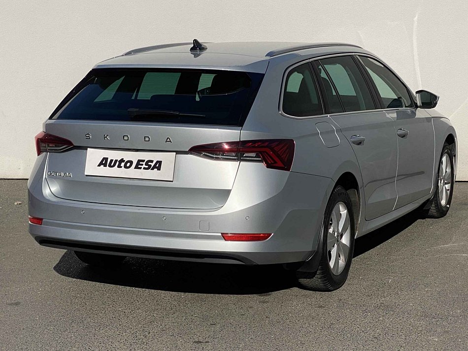 Škoda Octavia IV 1.5 TSi Style