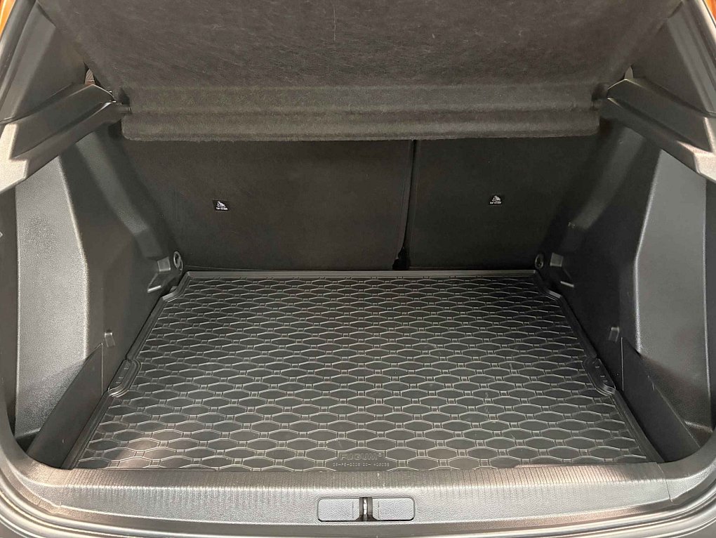 Peugeot 2008 1.2PT 