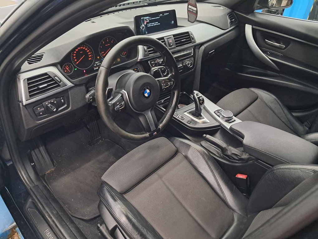 BMW Řada 3 3.0D  330D XDrive