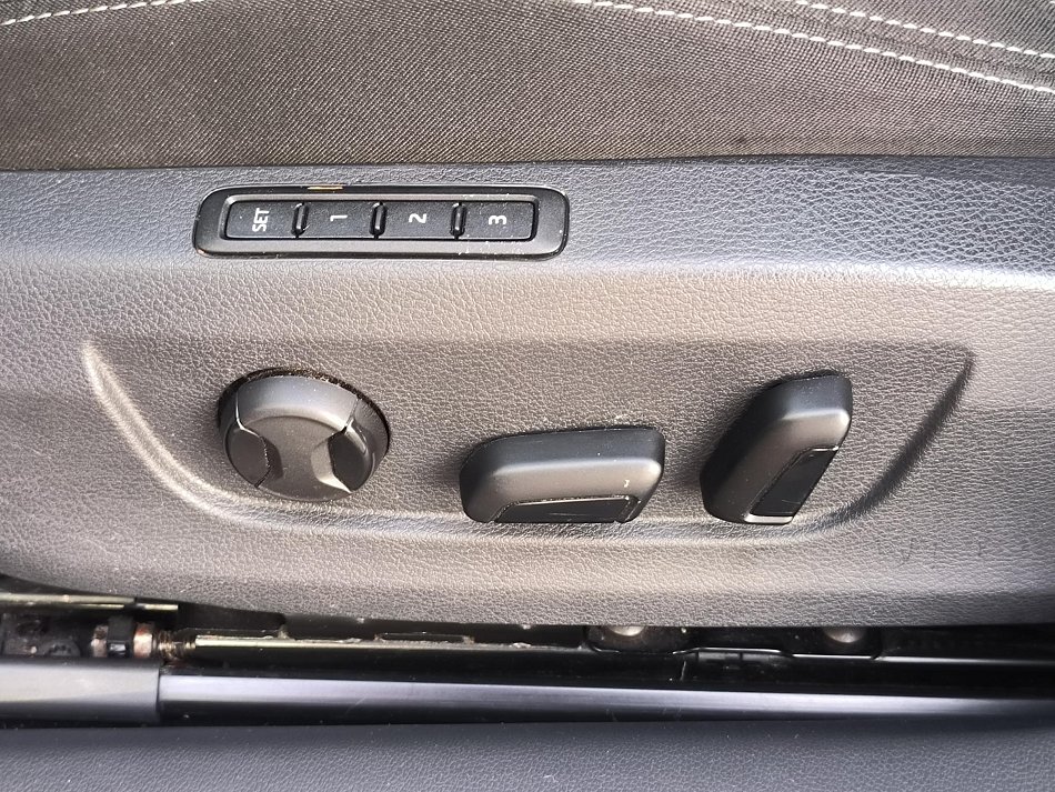 Škoda Superb III 2.0 TDi Style 4x4