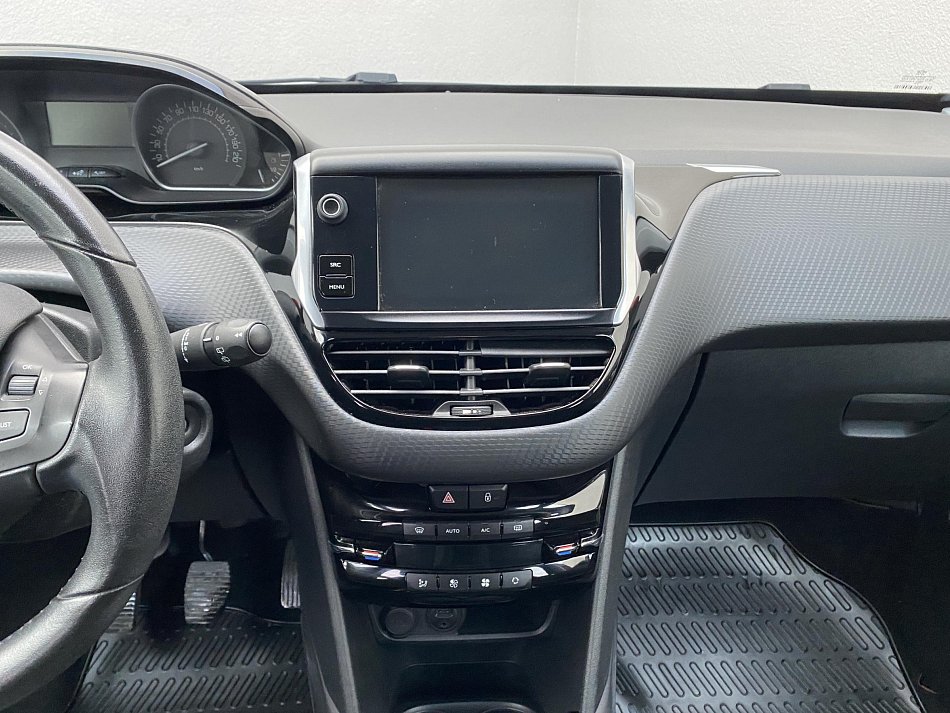 Peugeot 2008 1.2 PT Active