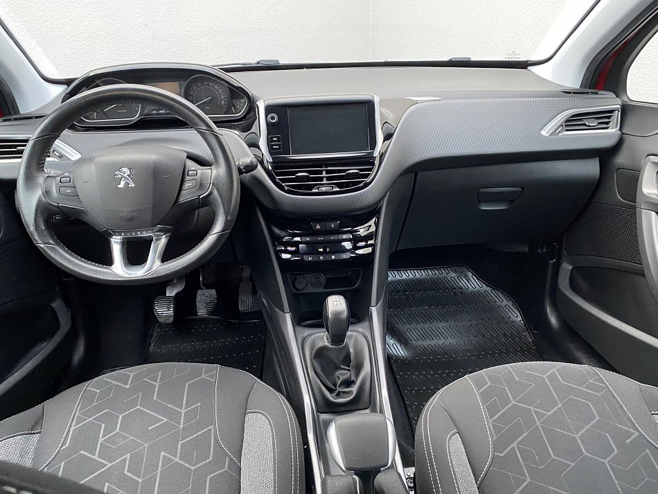 Peugeot 2008 1.2 PT Active